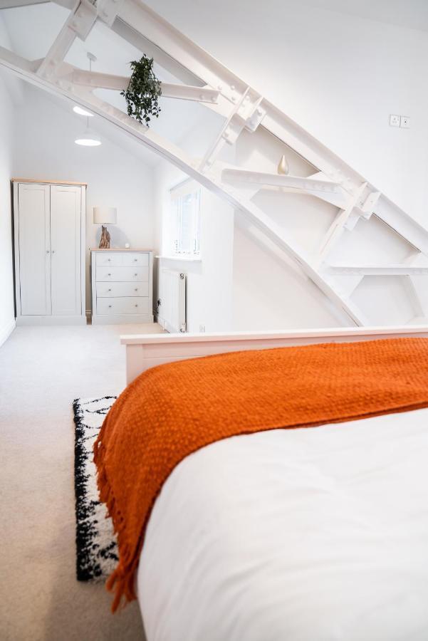 The Amazing Triplex - City Centre - Free Parking Sheffield Ngoại thất bức ảnh