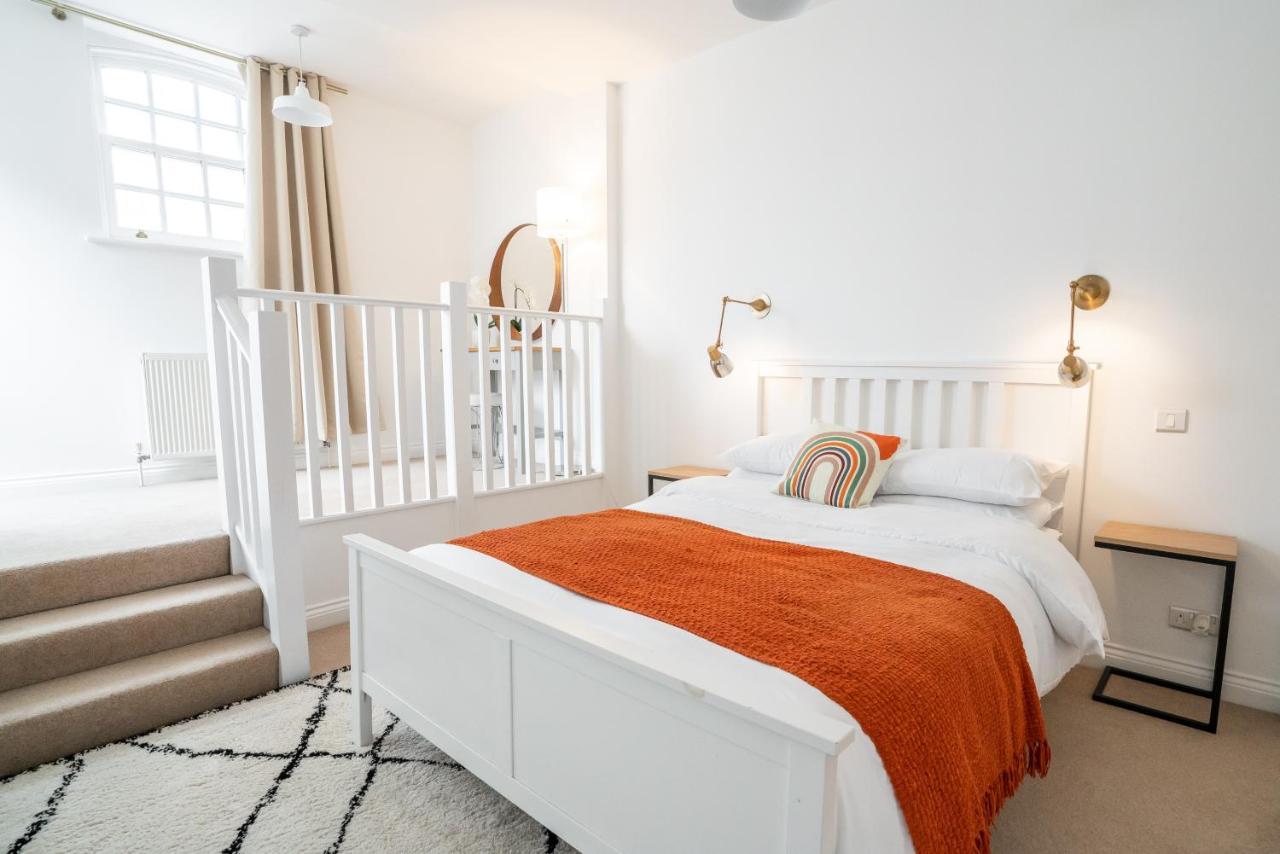 The Amazing Triplex - City Centre - Free Parking Sheffield Ngoại thất bức ảnh